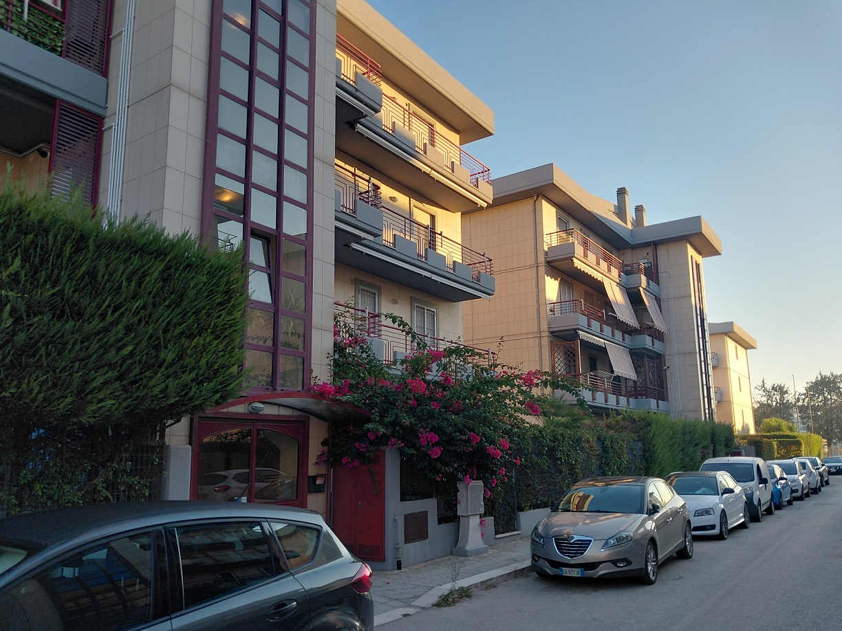 Via Mione Zona Tribunale